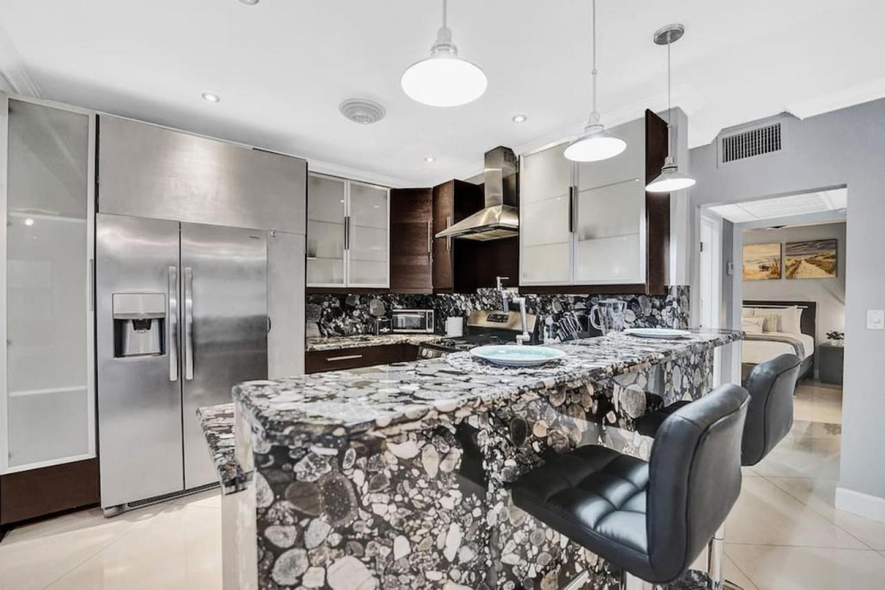 Isles Modern 1br Waterfront With Patio * Fort Lauderdale