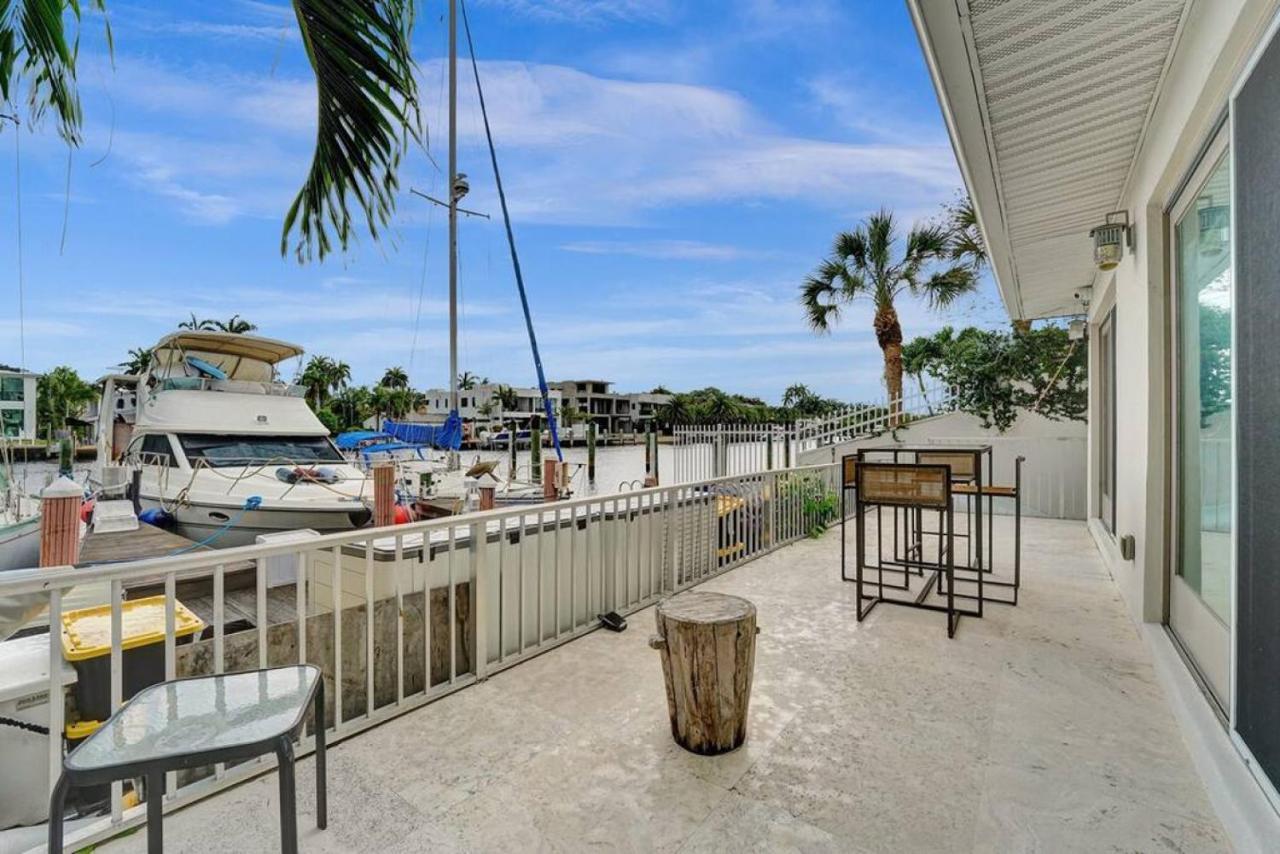 Isles Modern 1br Waterfront With Patio Apartment Fort Lauderdale