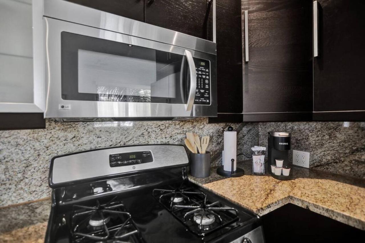 Isles Modern 1br In Lauderdale *