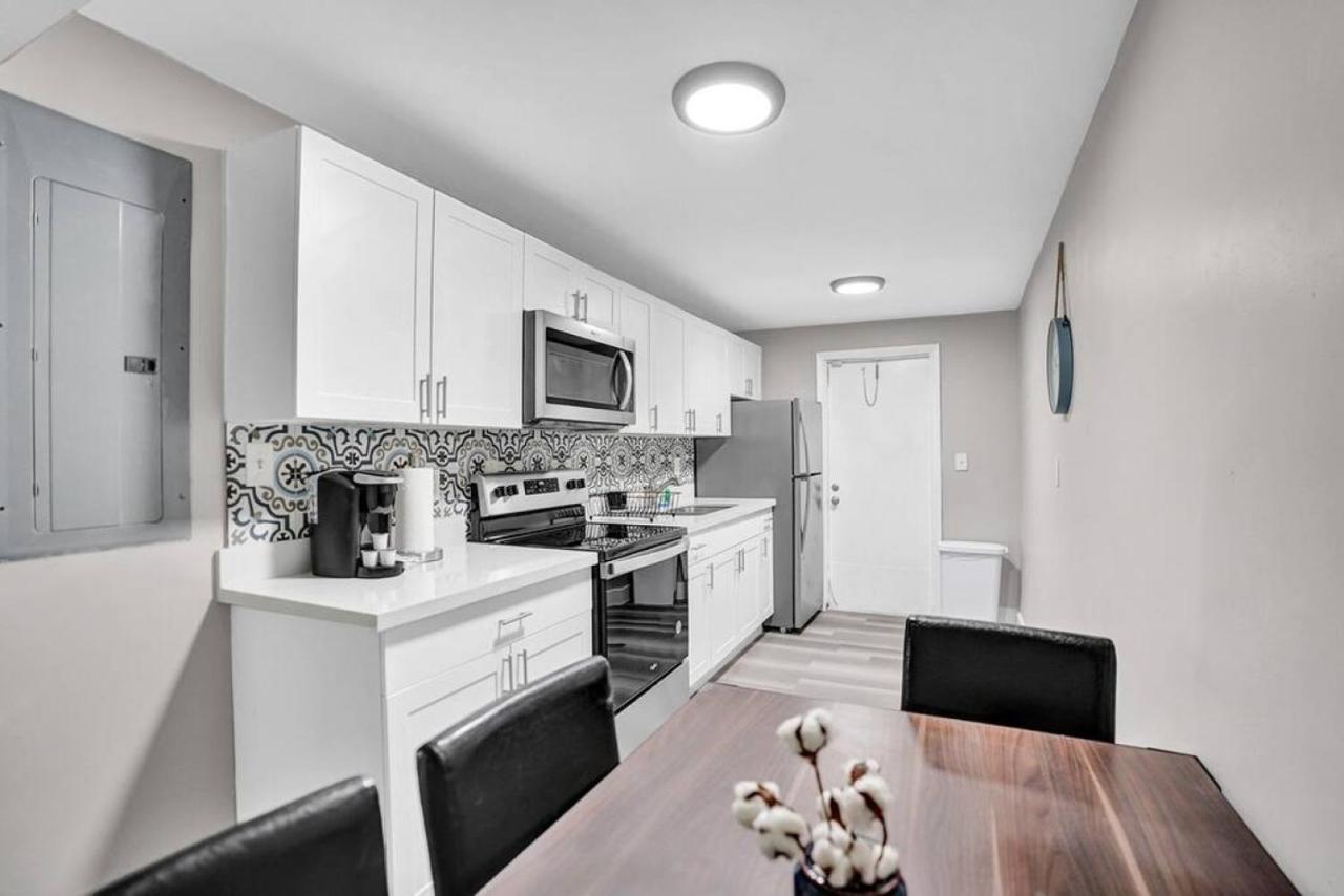 Pionciana Getaway 1br Near Fll Airport Apartment *