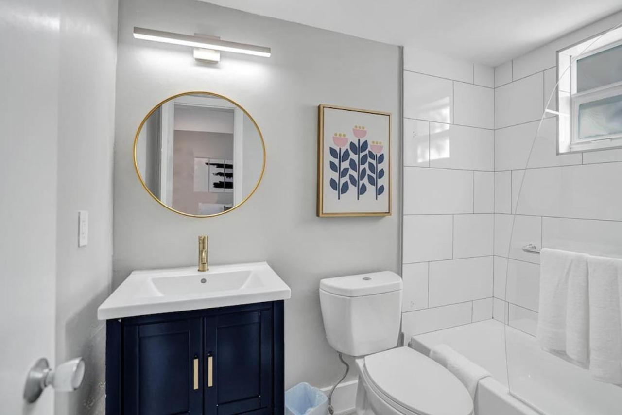 Apartment Rustic Retreats Spacious 1br For 4 Guests In The Heart Of Lauderdale