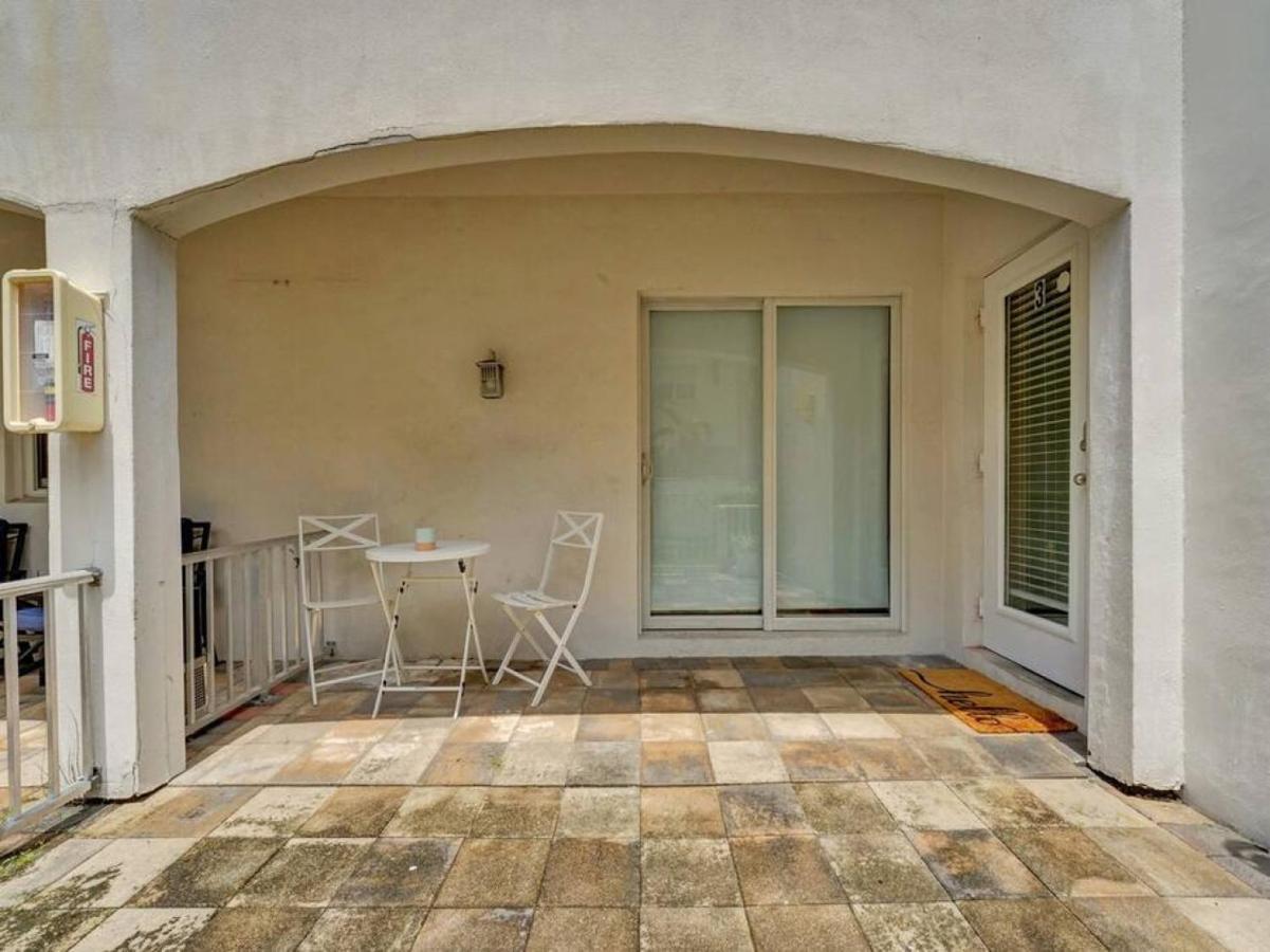 Isles Modern 1br In Lauderdale With Patio