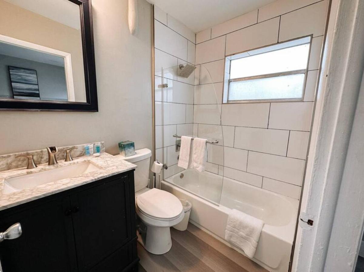 Pionciana Getaway 1br Near Fll Airport
