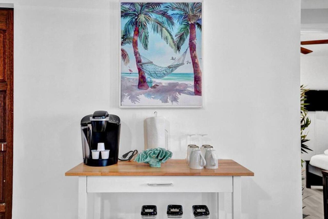 The Oceans Spacious 3br In Victoria Park With Pool