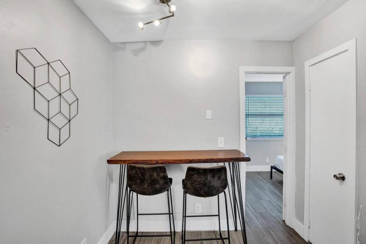 Rustic Retreats Modern 1br For 4 Guests In The Heart Of Lauderdale * Fort Lauderdale