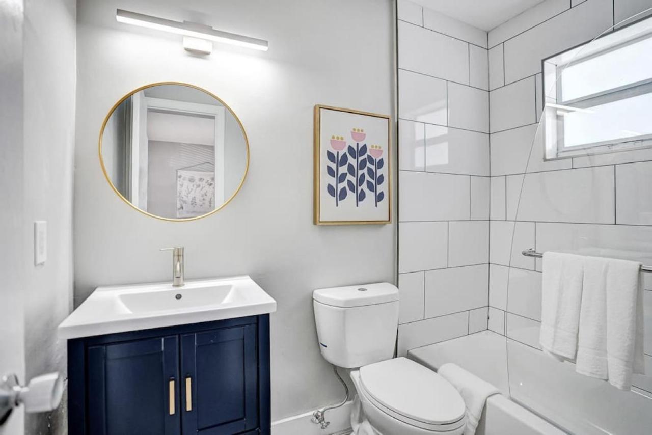 Rustic Retreats Modern 1br For 4 Guests In The Heart Of Lauderdale Apartment Fort Lauderdale