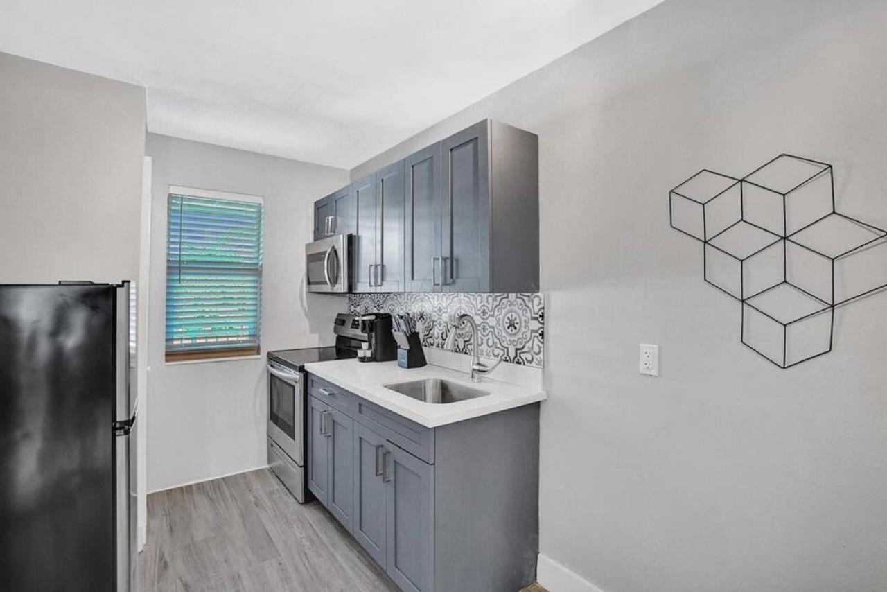 Rustic Retreats Modern 1br For 4 Guests In The Heart Of Lauderdale