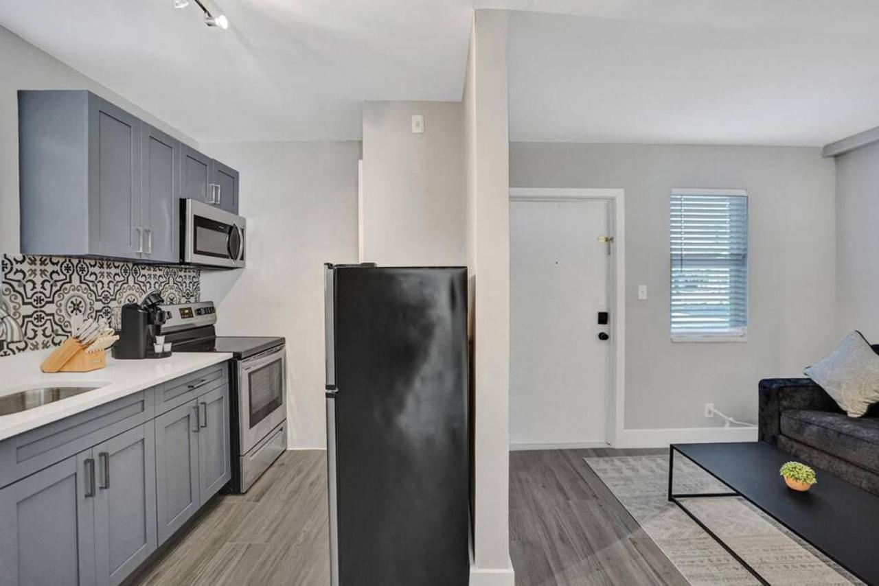 Apartment Rustic Retreats Cozy 1br For 4 Guests In The Heart Of Lauderdale *