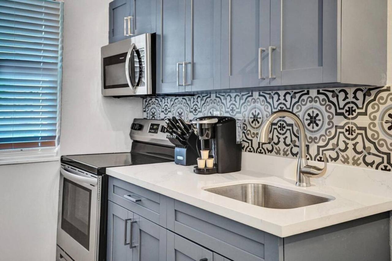 Rustic Retreats Modern 1br For 4 Guests In The Heart Of Lauderdale