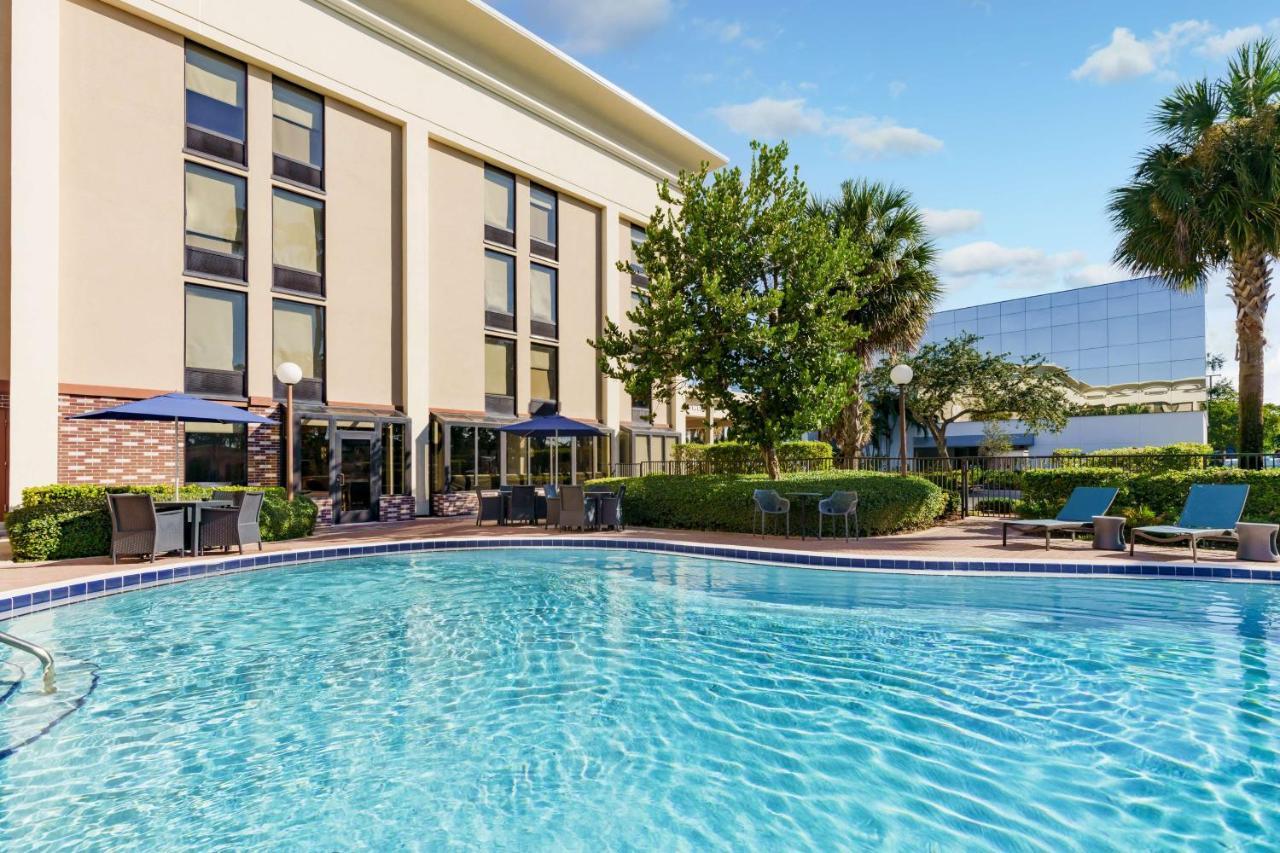 Hampton Ft. Lauderdale-cypress Creek 3*