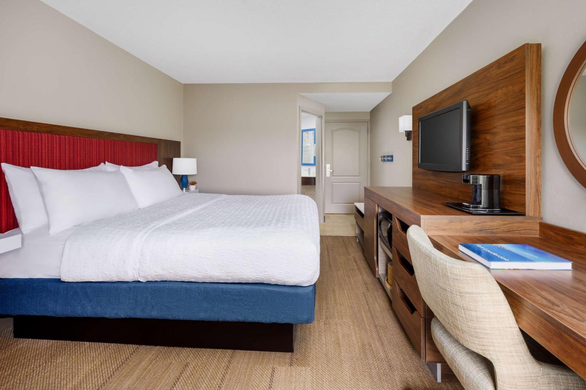 Hampton Ft. Lauderdale-cypress Creek Hotel 3*