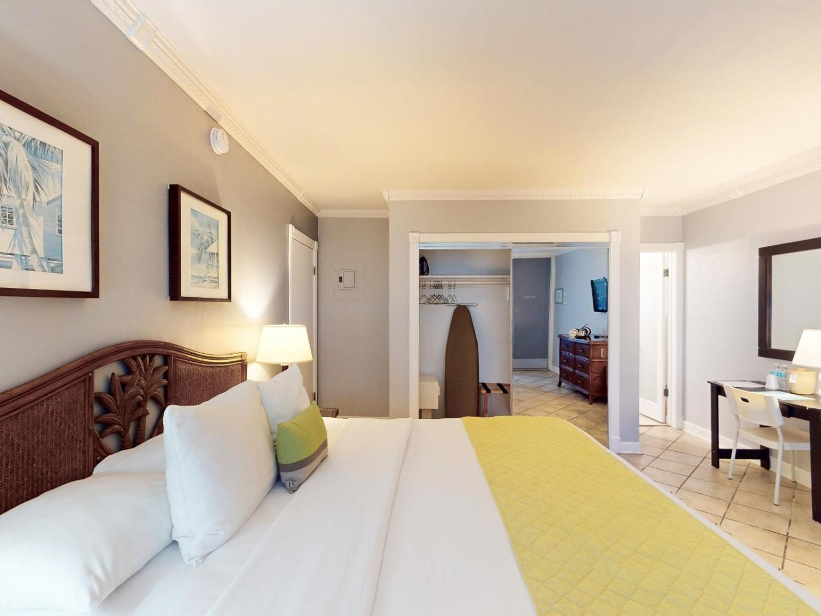 The Grand And & Worthington Male Fort Lauderdale