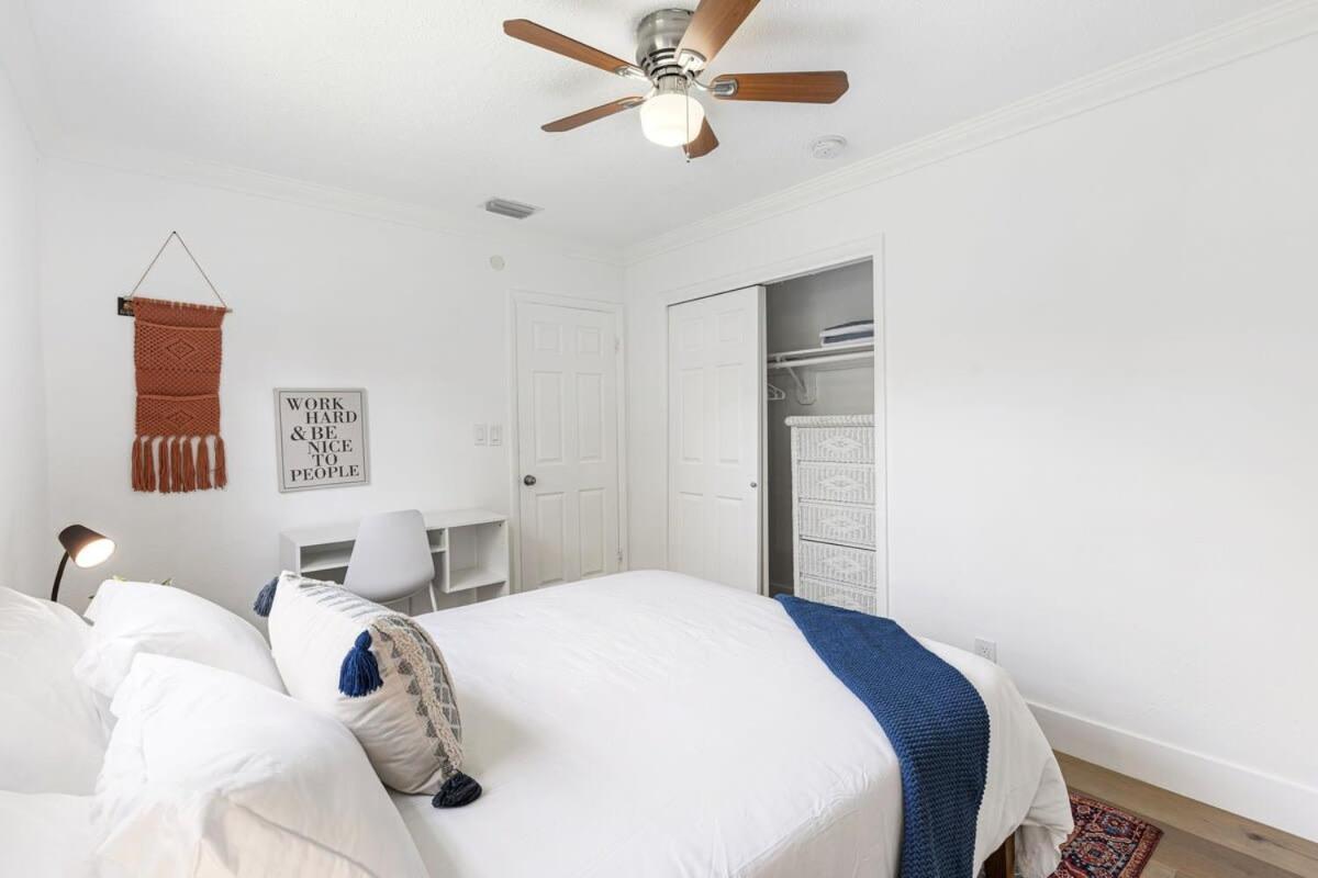 Holiday home Bright And Spacious 2 Bedroom