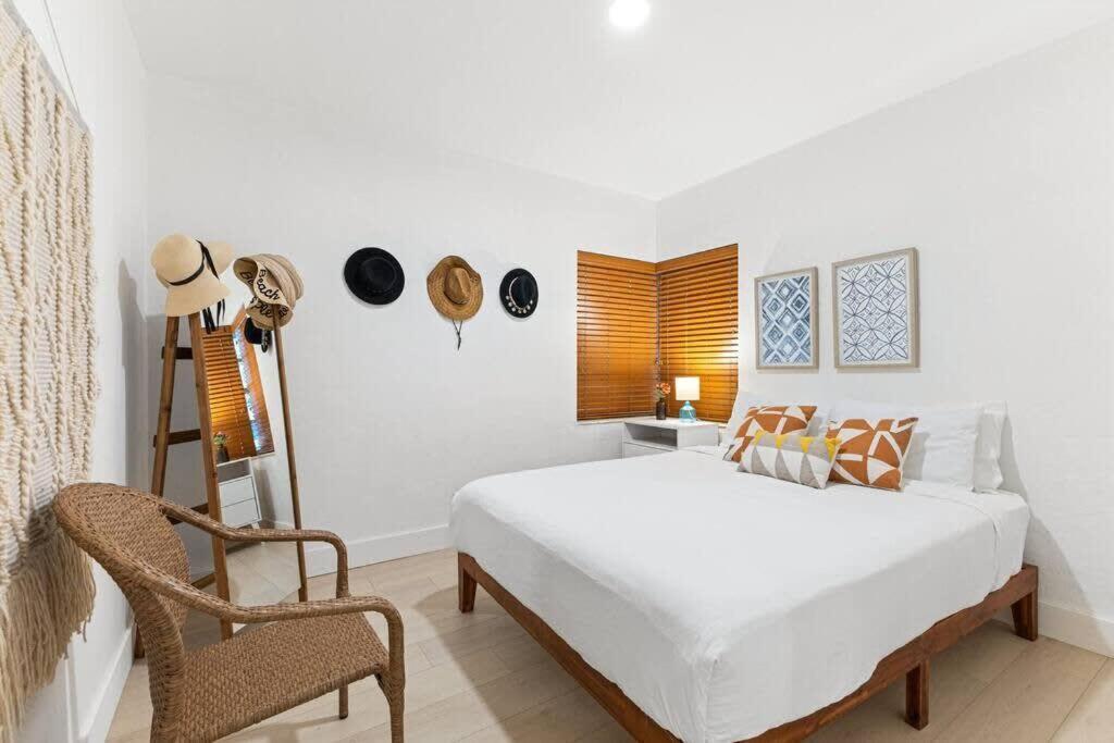 Bright And Stylish In Olas Blvd Victoria Park Holiday home Fort Lauderdale