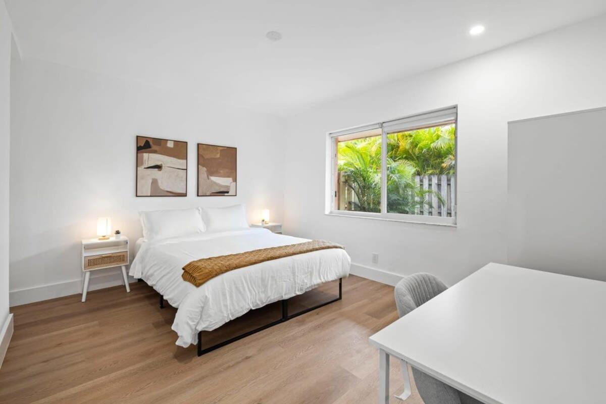 Spacious 2 Bedroom @sailboat Bend Apartment Fort Lauderdale