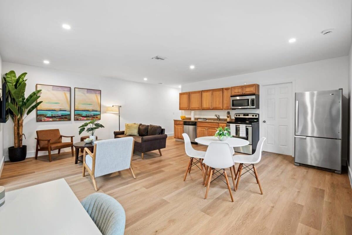 Awesome 1br @sailboat