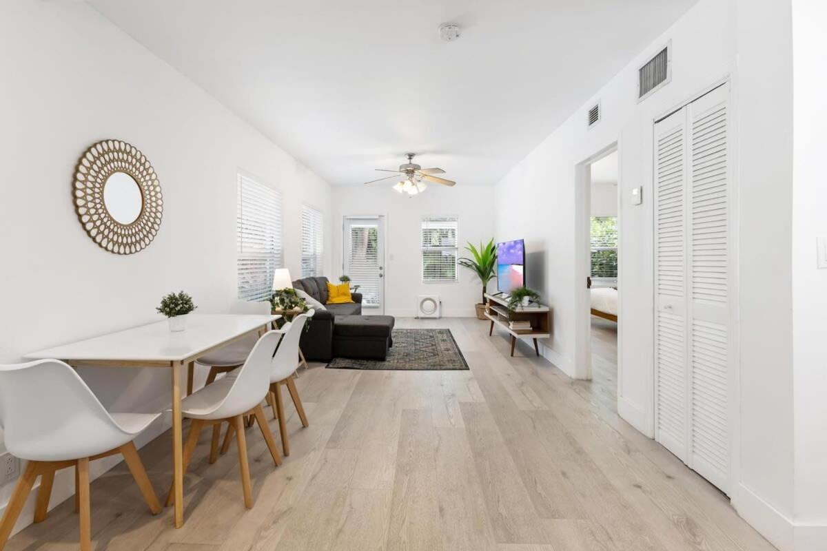 Dreamy 1-bedroom Walking Distance To Olas * Fort Lauderdale