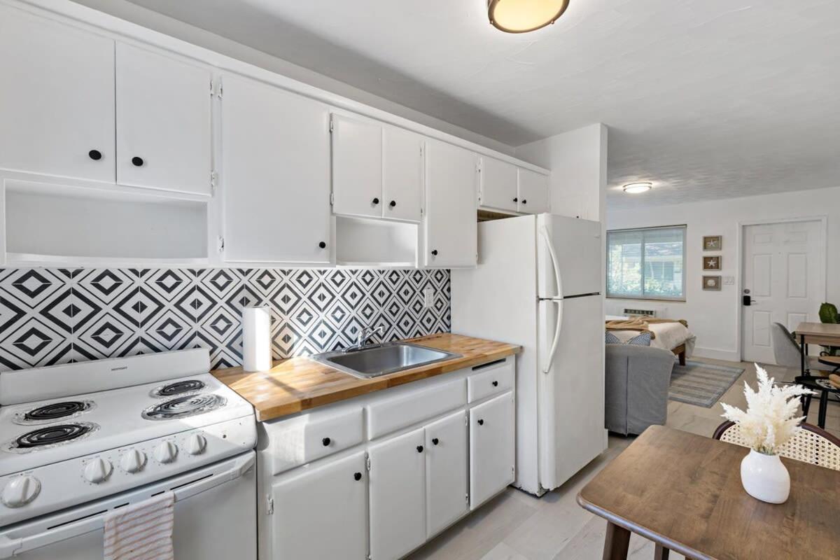 Charming Cozy @ Ridge Fort Lauderdale
