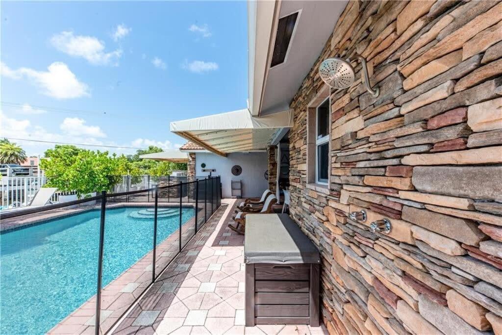 Villa Luxe 4br Waterfront W Htd Pool 5min To Fort Lauderdale