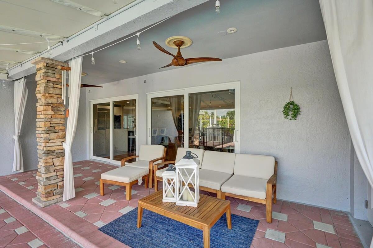 Luxe 4br Waterfront W Htd Pool 5min To Villa Fort Lauderdale