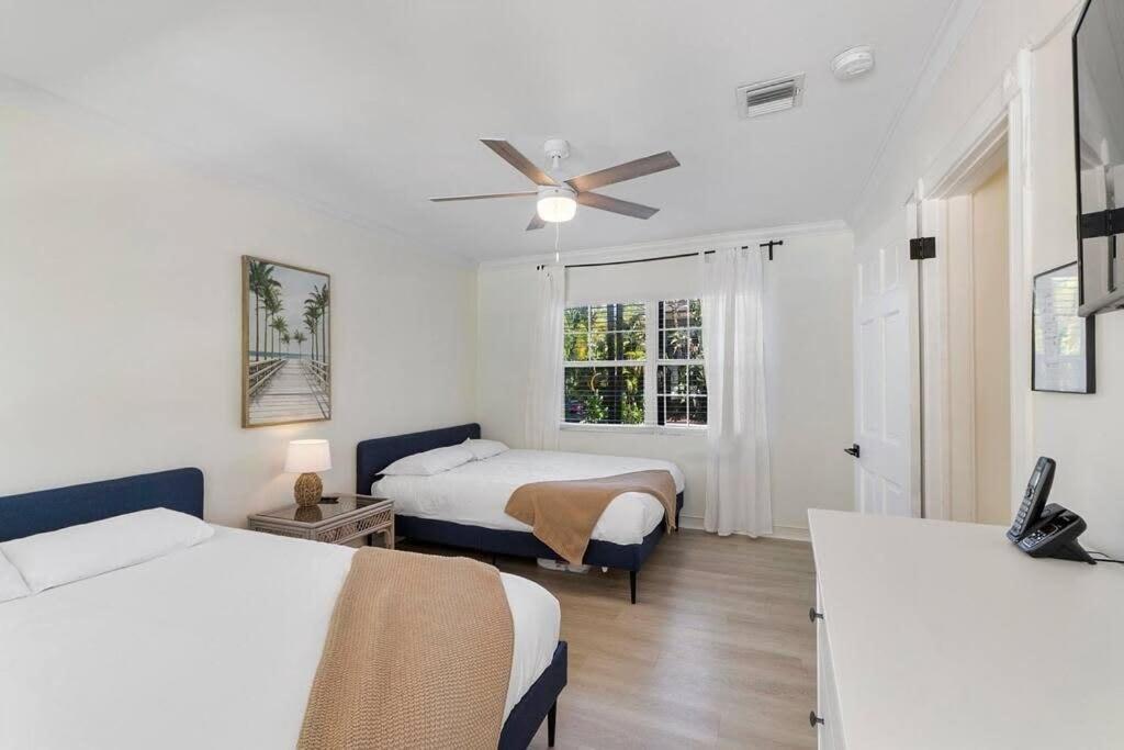 Walk To Las Olas Banyan Palm Paradise Holiday home Fort Lauderdale