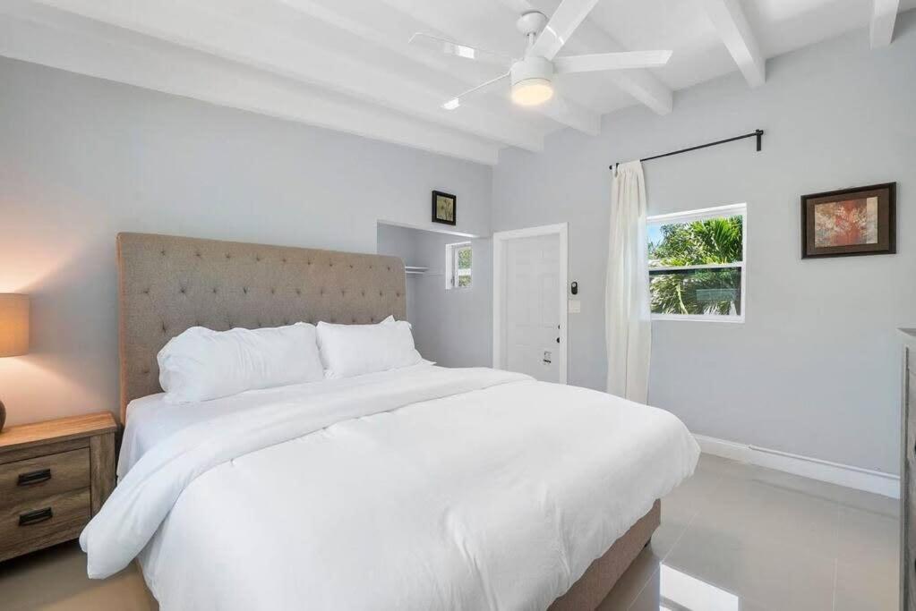 Apartment Together But With Privacy 3 Units And Private Pool Fort Lauderdale