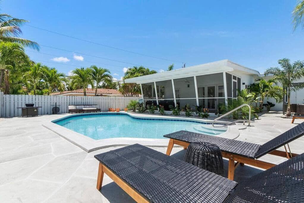 Together But With Privacy 3 Units And Private Pool Fort Lauderdale