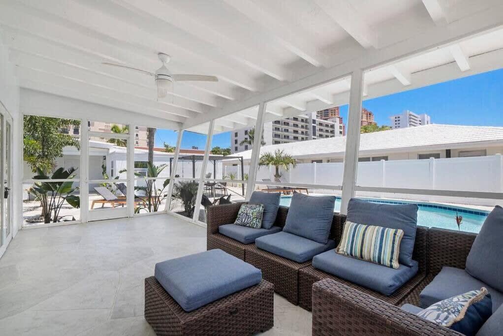 Apartment Together But With Privacy 3 Units And Private Pool