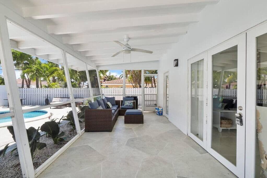 Together But With Privacy 3 Units And Private Pool Apartment