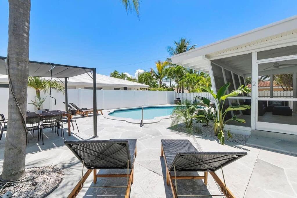 Apartment The Sandbar Walk To Comfy Beds Firepit Pool
