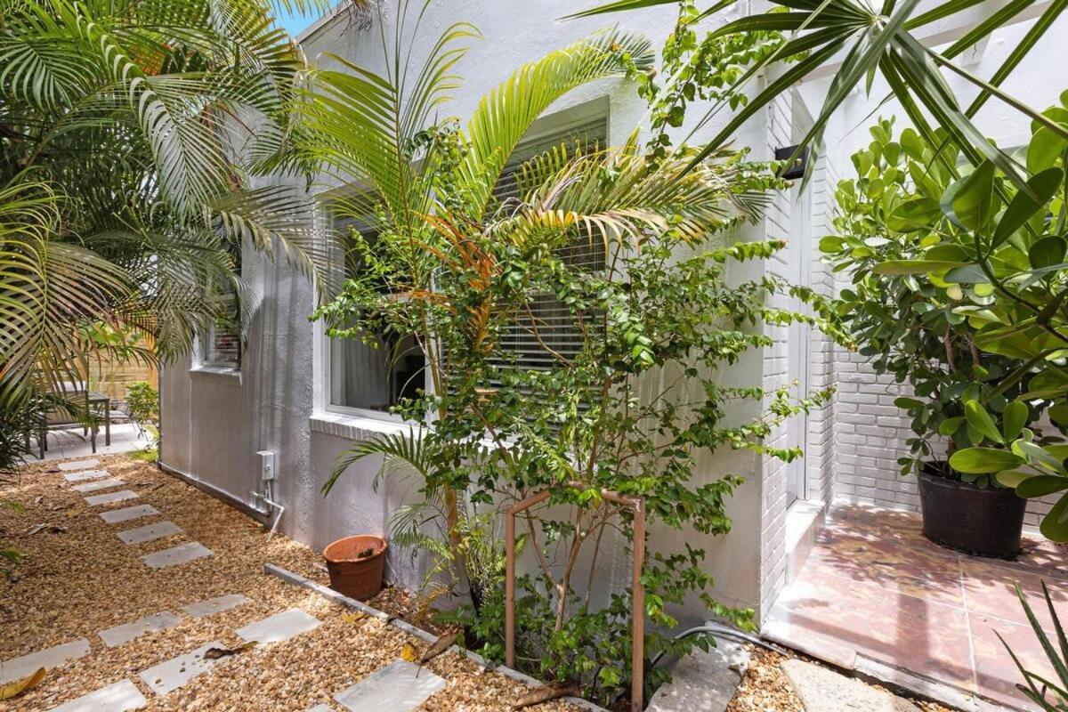 Charming 2 Bedroom In Victoria Park *