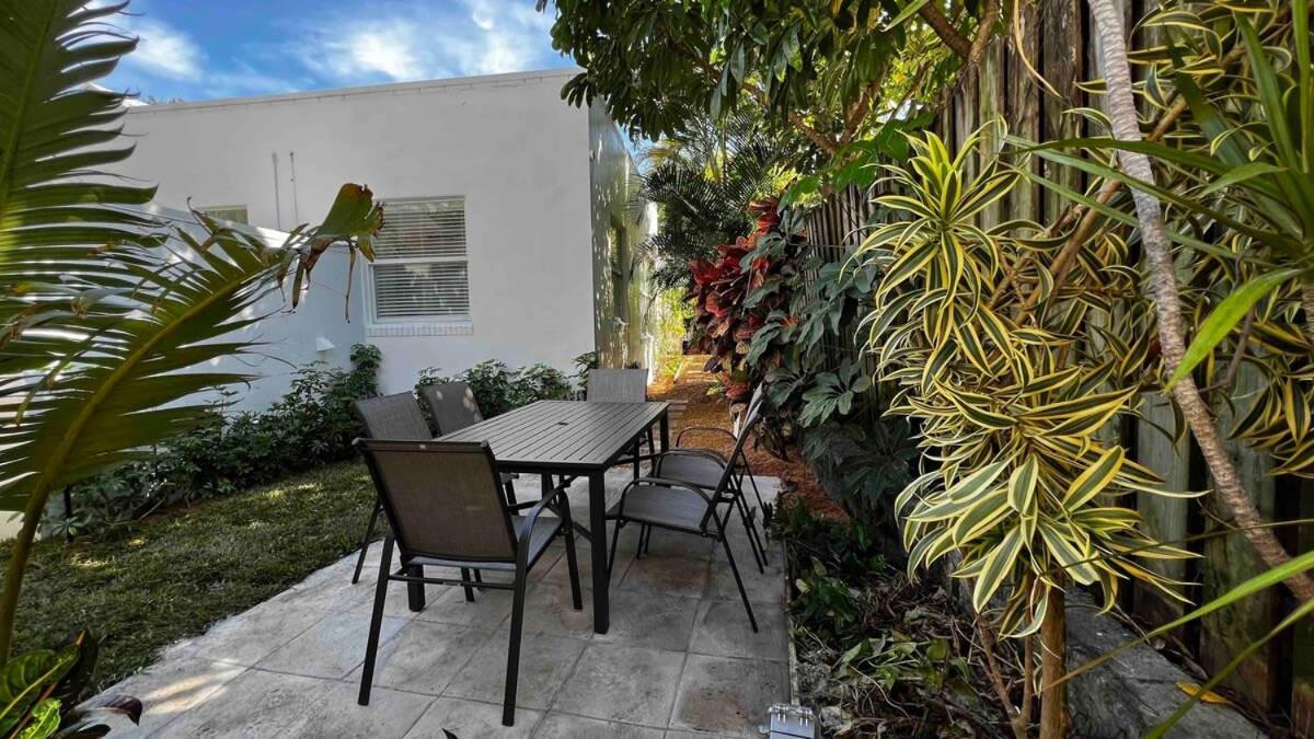 Charming 2 Bedroom In Victoria Park Holiday home Fort Lauderdale