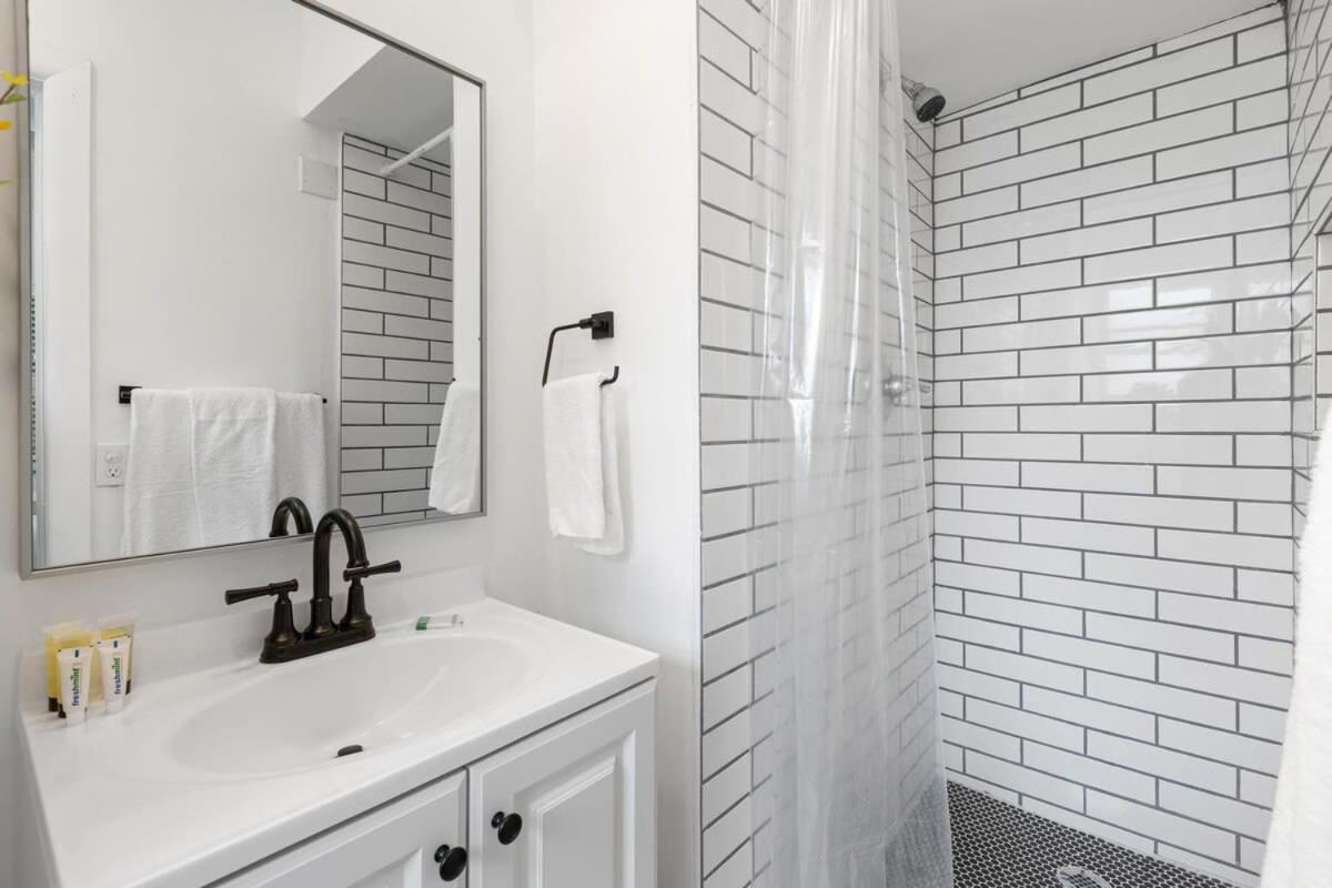 Charming 2 Bedroom In Victoria Park