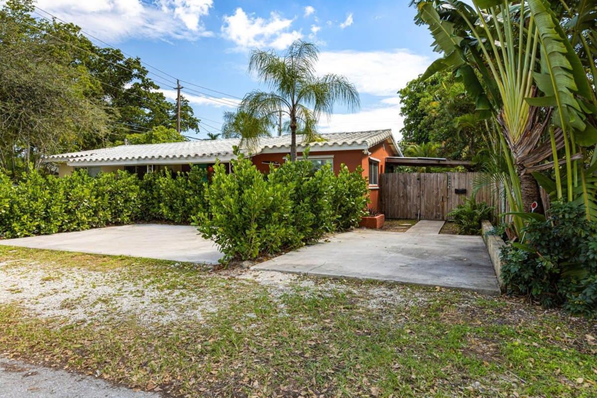 Lovely With Great Location + Free Parking Fort Lauderdale
