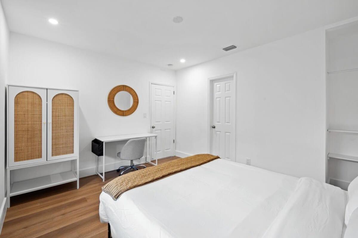 Apartment Spacious 2 Bedroom @sailboat Bend Fort Lauderdale