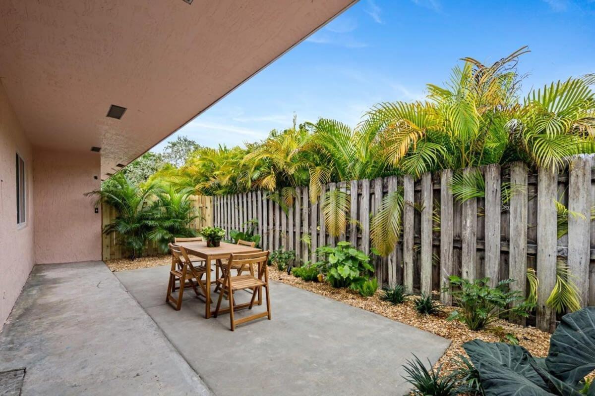 Spacious 2 Bedroom @sailboat Bend Apartment