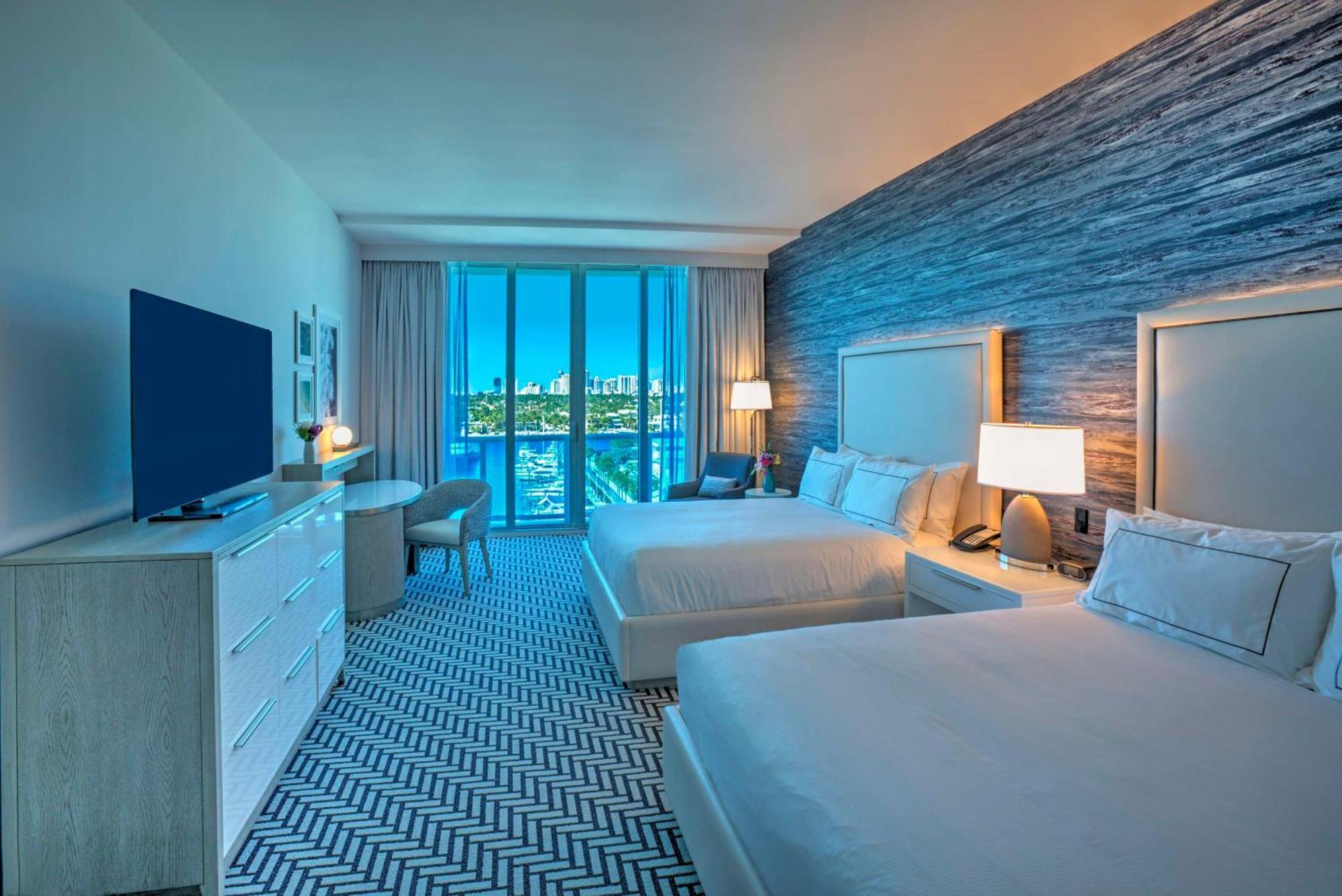 Resort Maren Lauderdale Beach, Curio Collection By Hilton