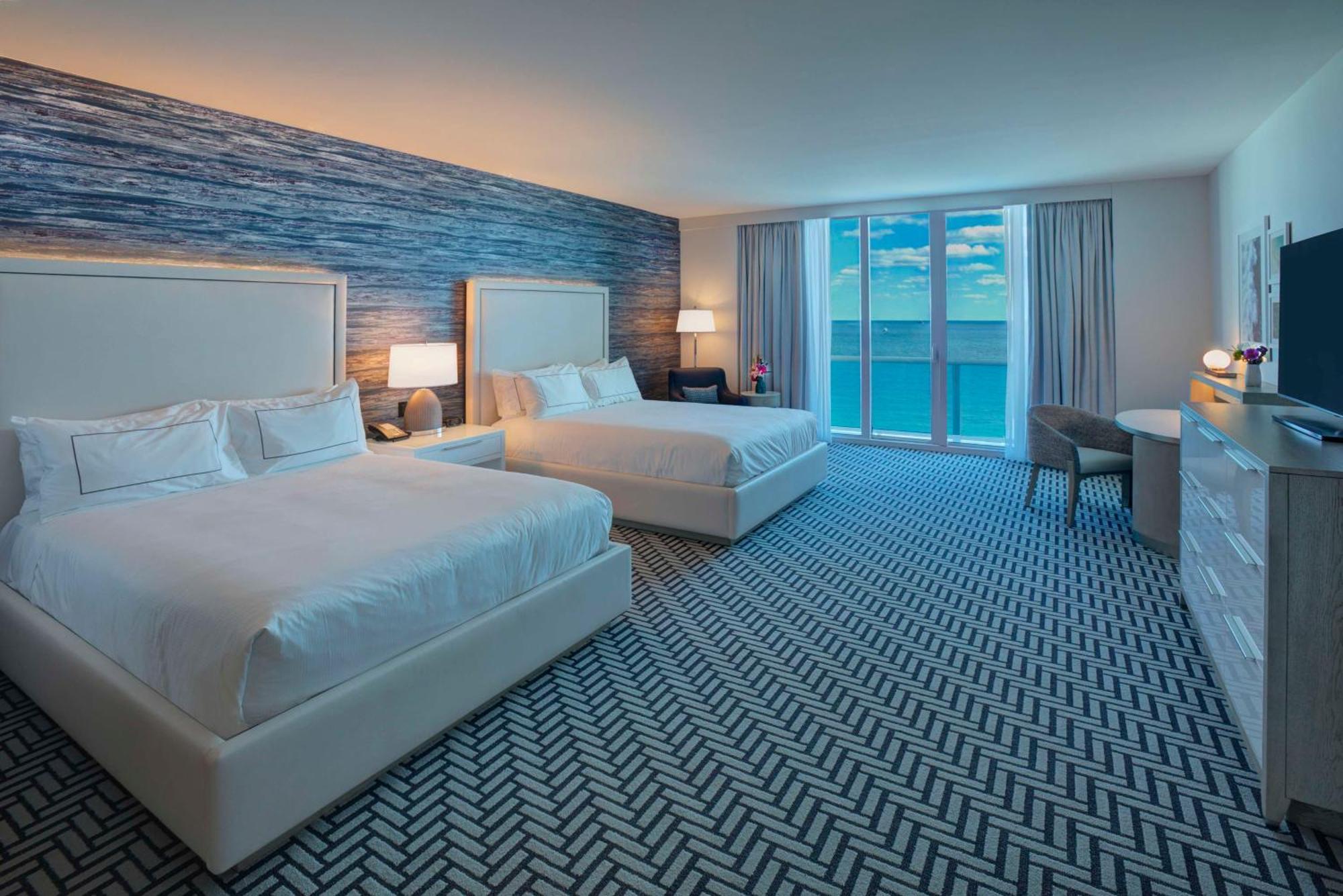 Resort Maren Lauderdale Beach, Curio Collection By Hilton 4*
