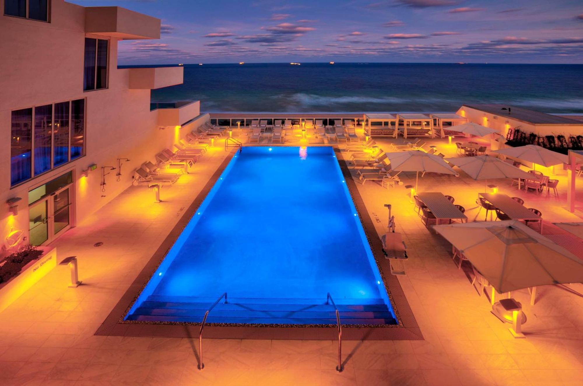 Maren Lauderdale Beach, Curio Collection By Hilton Resort