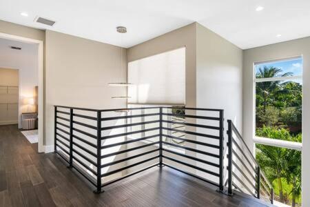 Villa Magnolia-with Heated Pool-by Viac