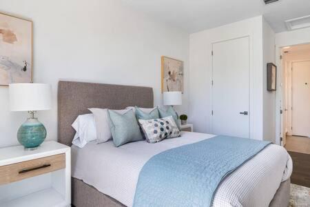 Villa Magnolia-with Heated Pool-by Viac Fort Lauderdale