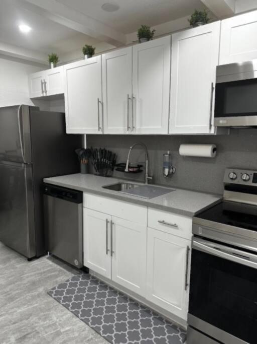 Apartment Cozy Newly Renovated In Fll Fort Lauderdale