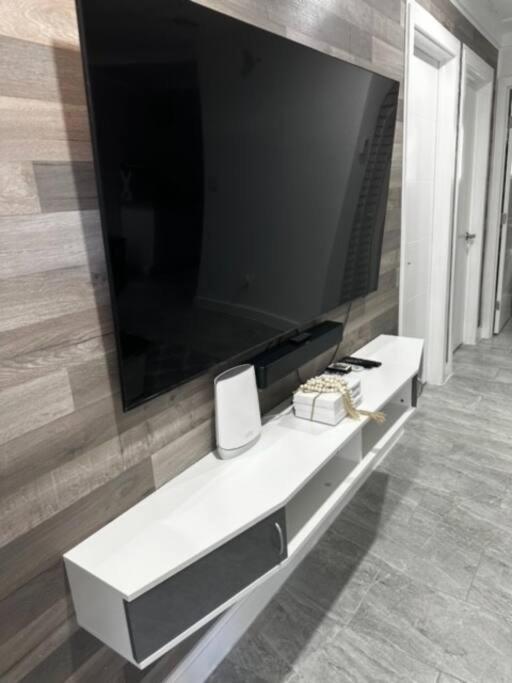 Cozy Newly Renovated In Fll * Fort Lauderdale