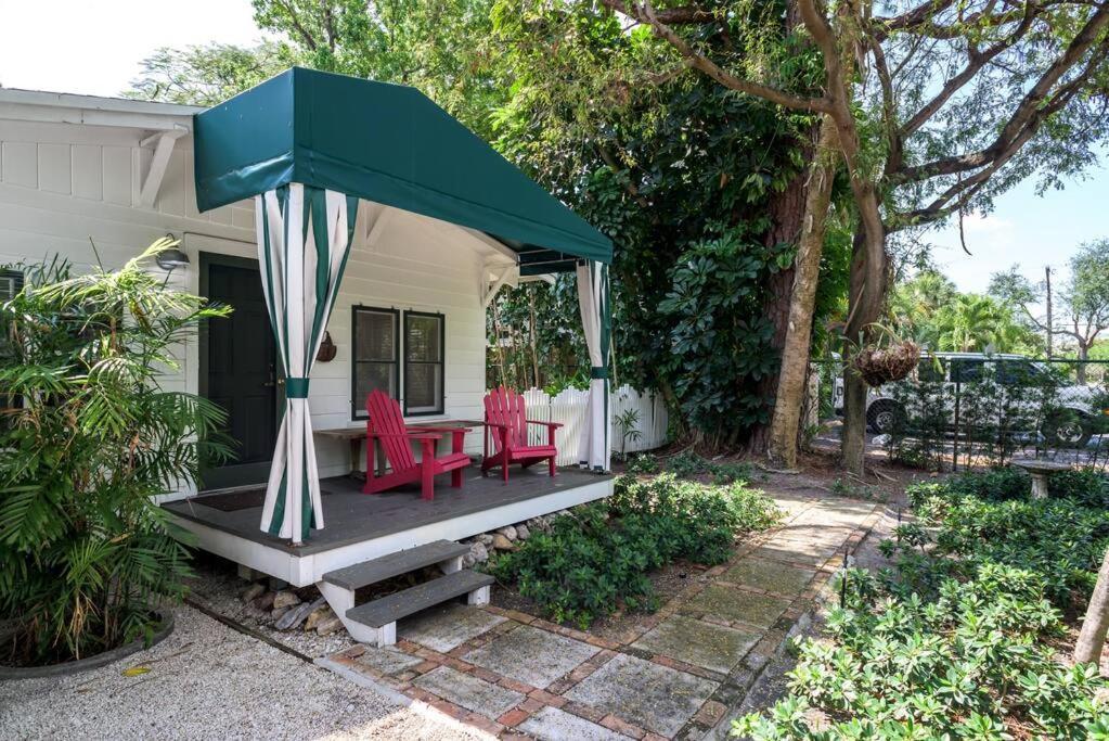 The Cracker Shack Historic Lauderdale Holiday home Fort Lauderdale