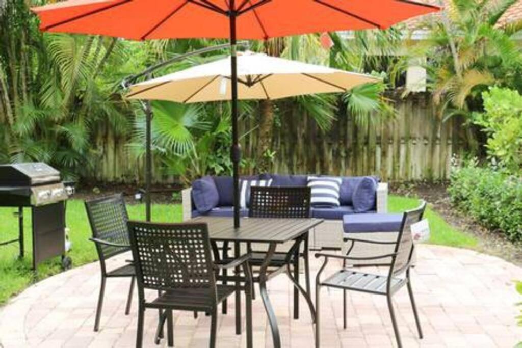 Apartment Sunny 3 Bedroom 3 Bath Retreat In Lauderdale