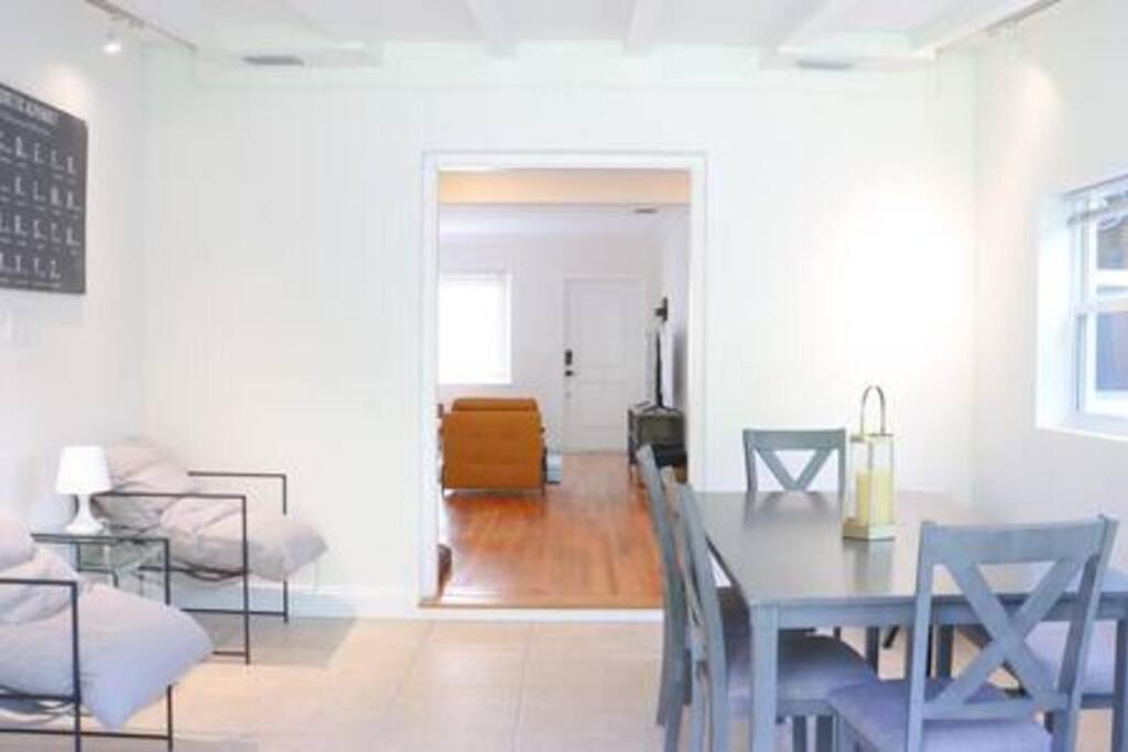 Apartment Sunny 3 Bedroom 3 Bath Retreat In Lauderdale