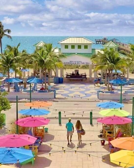 Holiday home Waterfront Tropical Oasis, Htd Pool-hottub-kayaks