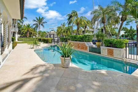 Las Olas Luxury Mediterranean Waterfront Mansion