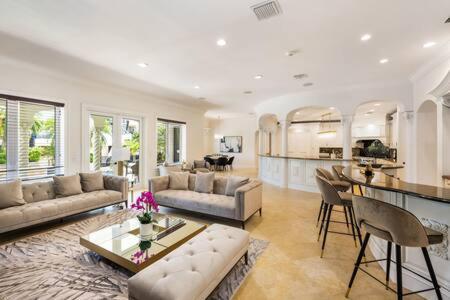 Holiday home Las Olas Luxury Mediterranean Waterfront Mansion Fort Lauderdale