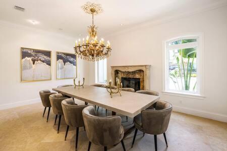 Las Olas Luxury Mediterranean Waterfront Mansion